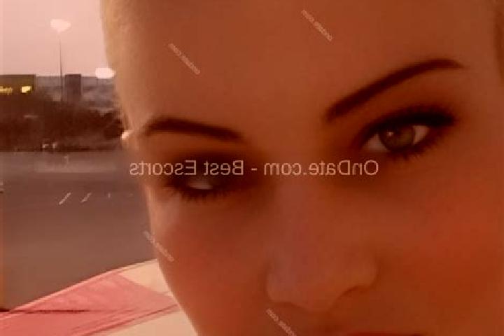 Addison, 34 — Escort in Butoiu, Romania