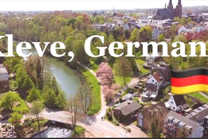 Addison, 34 — Escort in Kleve, Germany