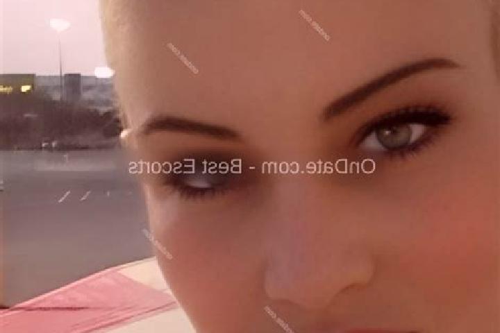 Addison, 34 — Escort in Mordino, Russia