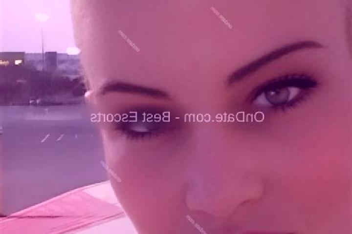 Addison, 34 — Escort in Vascauti, Romania