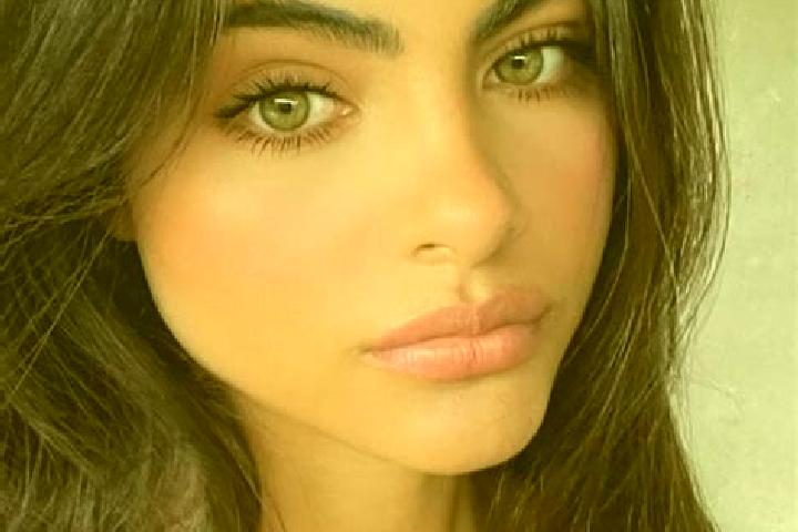 Addison, 35, a brunette dark-eyed indian companion based in Zielona Gora. Offering Striptease, Tantra, GFE, Dinner Date. Available for incall and outcall, da...