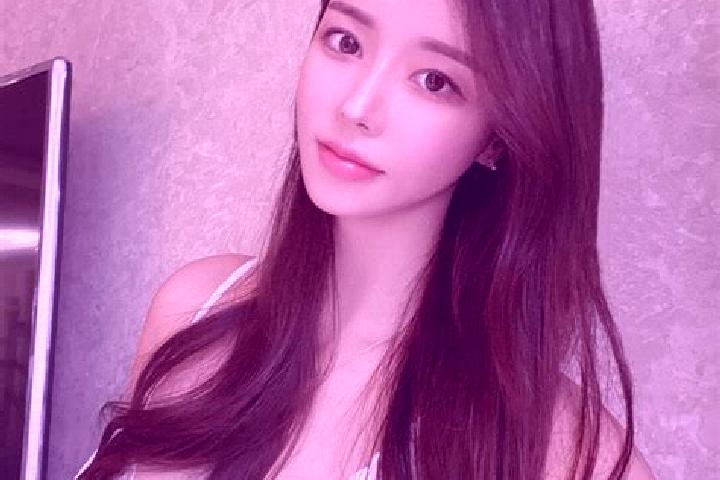 Addison, 35 — Escort in Ganlong, China