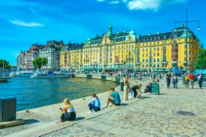 Addison, 35 — Escort in Olmanas, Sweden