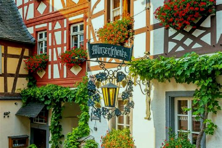 Addison, 35 — Escort in Prinzhofte, Germany