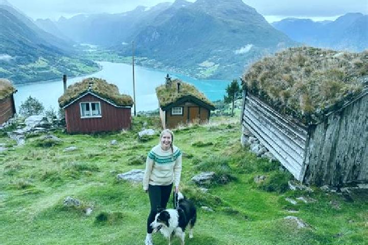 Addison, 35 — Escort in Saeveland, Norway