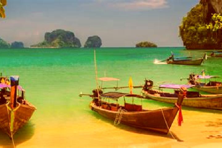 Addison, 35 — Escort in Tha Yang, Thailand