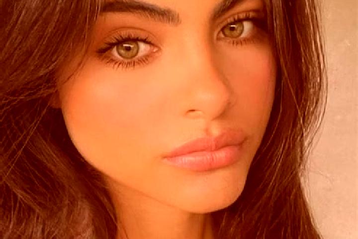 Addison, 36, a brunette brown-eyed indian companion based in Riah. Offering Duos, Deep French Kissing, A-Level, Massage. Available for incall and outcall, da...