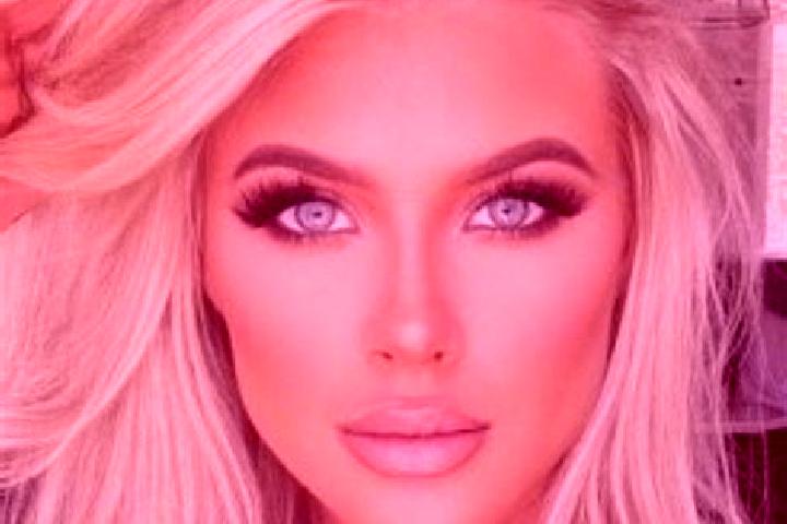 Addison, 36, a platinum blonde blue-eyed ebony companion based in Manuel Ojinaga. Offering Erotic Massage, OWO, Couples. Available for incall and outcall, ov...