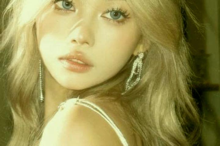 Addison, 37, a blonde grey-eyed asian companion based in Bolemir. Offering GFE, Domination, Duos. Available for incall and outcall, overnight bookings availa...
