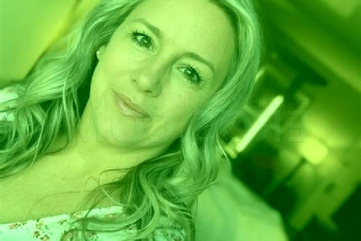 Addison, 37, a blonde grey-eyed caribbean companion based in Tonkino. Offering Couples, Overnight, Fetish. Available for incall and outcall, day and evening ...