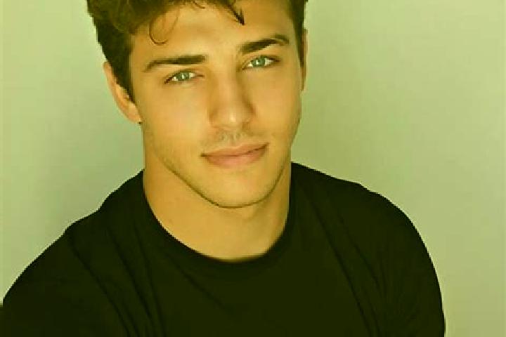 Addison, 37, a brunette green-eyed mixed companion based in Los Llanos. Offering Roleplay, Prostate Massage. Available for incall and outcall, overnight book...