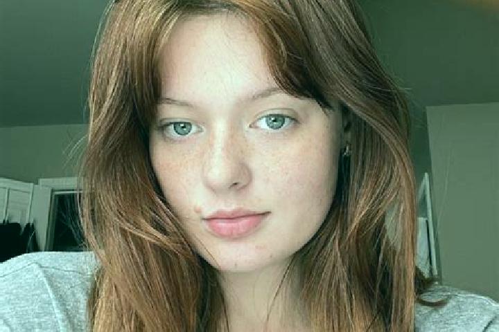 Addison, 37, a chestnut brown-eyed indian companion based in Orlea Noua. Offering Domination, 69, Couples, OWO. Available for incall and outcall, day and eve...
