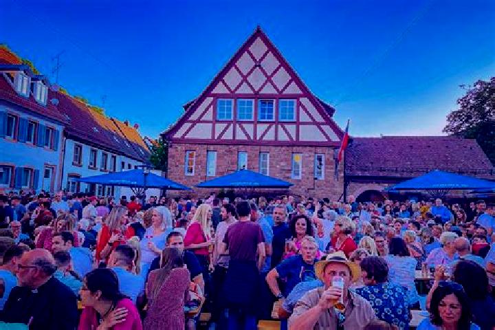 Addison, 37 — Escort in Otterberg, Germany