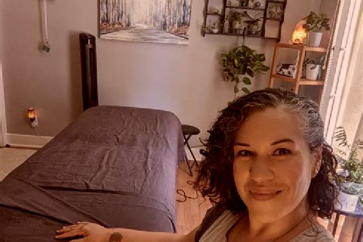 Addison, 38, a auburn amber-eyed ebony companion based in San Julian. Offering Overnight, Duos, OWO, Erotic Massage. Available for incall and outcall, day an...