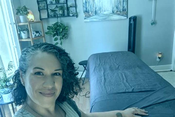 Addison, 38, a black brown-eyed mixed companion based in Esfanjan. Offering BDSM, Domination, Massage, Roleplay. Available for incall and outcall, overnight ...