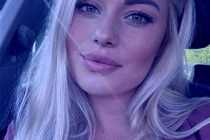 Addison, 38, a blonde hazel-eyed european companion based in Medrano. Offering Domination, Deep French Kissing, Fetish. Available for incall and outcall, day...