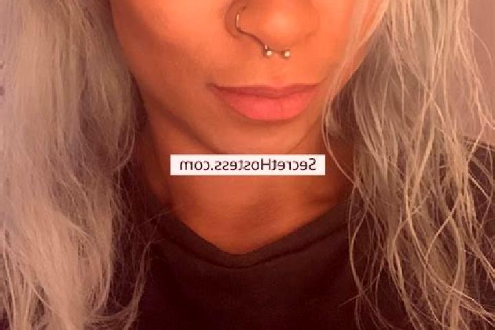 Addison, 38 — Escort in Columbus Junction, United States
