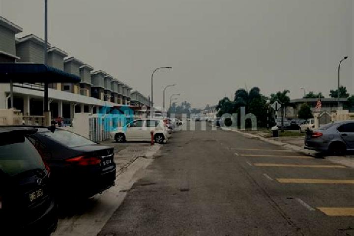 Addison, 38 — Escort in Kampung Sungai Udang Besar, Malaysia