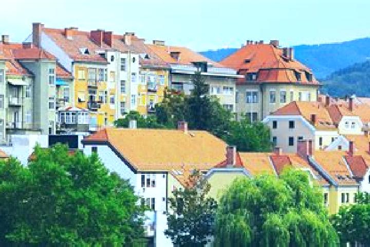 Addison, 38 — Escort in Krmelj, Slovenia