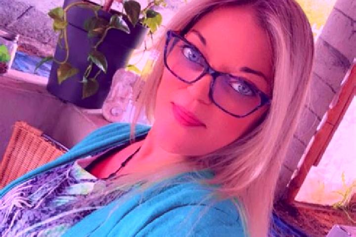 Addison, 38 — Escort in Laval-sur-Vologne, France
