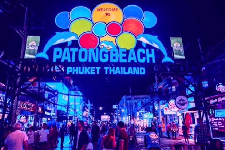 Addison, 38 — Escort in Patong, Thailand