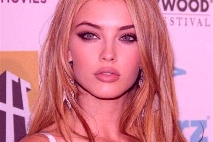 Addison, 39, a blonde hazel-eyed middle eastern companion based in Urvis de Beius. Offering Overnight, CIM, Roleplay. Available for incall and outcall, overn...