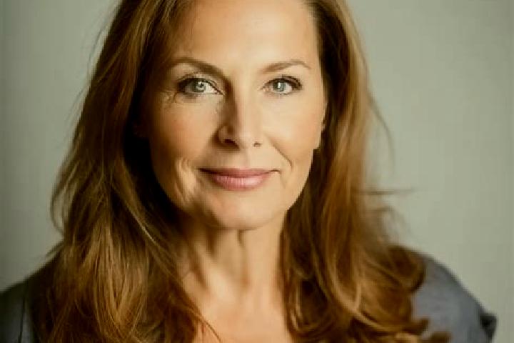 Addison, 39, a chestnut blue-eyed caucasian companion based in Dvory nad Zitavou. Offering Erotic Massage, Fetish, Party Girl, Overnight. Available for incal...