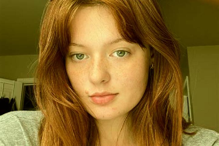 Addison, 39, a red brown-eyed mixed companion based in Chums Corner. Offering Dinner Date, Massage, A-Level. Available for incall and outcall, day and evenin...