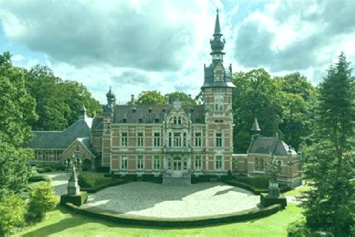 Addison, 39 — Escort in Kapellen, Belgium