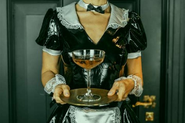 Alice, 20, a blonde amber-eyed ebony companion based in Davidson. Offering Roleplay, Overnight, BDSM. Available for incall and outcall, overnight bookings av...