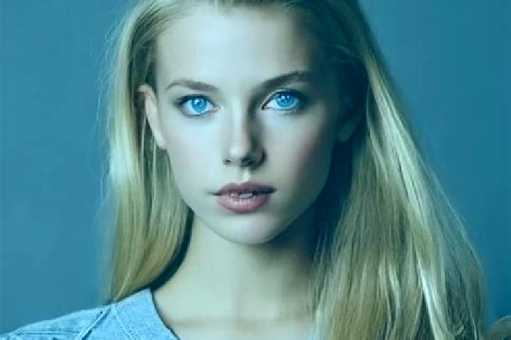Alice, 20, a blonde grey-eyed mixed companion based in Alegria de Oria. Offering OWO, 69, Party Girl, Prostate Massage. Available for incall and outcall, day...