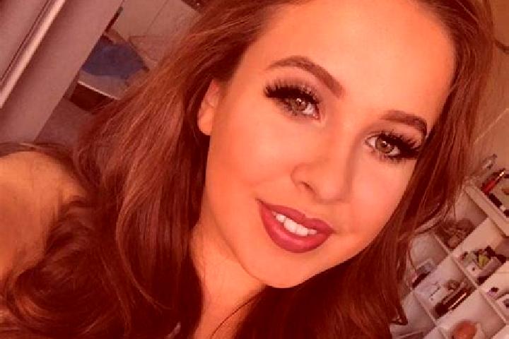 Alice, 20, a dark blonde amber-eyed caribbean companion based in Leijiadian. Offering Couples, Striptease, Girlfriend Experience. Available for incall and ou...