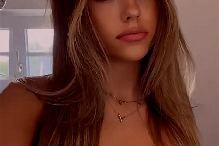 Alice, 20, a dark blonde brown-eyed indian companion based in Brenno Useria. Offering BDSM, Party Girl, Girlfriend Experience, A-Level, 69. Available for inc...