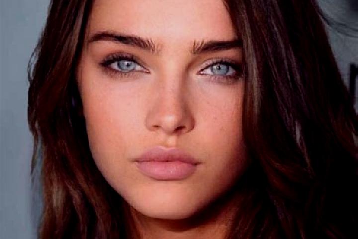 Alice, 20, a red brown-eyed ebony companion based in Deutsch-Wagram. Offering Deep French Kissing, Massage, Dinner Date, Party Girl. Available for incall and...