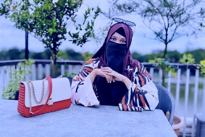 Alice, 20 — Escort in An Najmah, Qatar