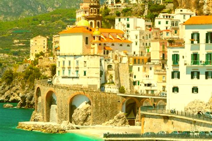 Alice, 20 — Escort in Capitignano, Italy