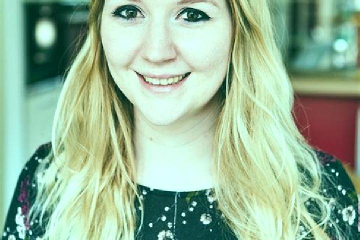 Alice, 20 — Escort in Linghem, Sweden
