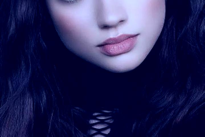 Alice, 21, a auburn brown-eyed european companion based in Puebla de Yeltes. Offering Erotic Massage, Deep French Kissing, Travel Companion, Couples. Availab...