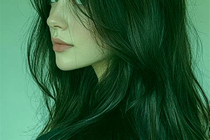 Alice, 21, a auburn brown-eyed mediterranean companion based in Montonggamang. Offering A-Level, Overnight. Available for incall and outcall, overnight booki...