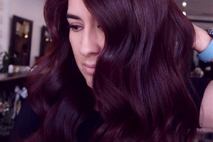 Alice, 21, a auburn dark-eyed caucasian companion based in Usyatskoye. Offering Fetish, GFE, Tantra. Available for incall and outcall, day and evening dates.