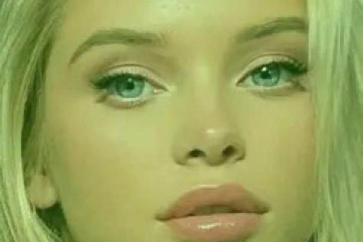 Alice, 21, a blonde blue-eyed mediterranean companion based in GJong Thanh. Offering Deep French Kissing, Erotic Massage, Couples. Available for incall and o...