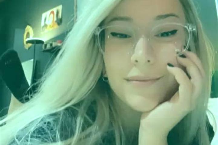 Alice, 21, a blonde grey-eyed mixed companion based in Pine Ridge at Crestwood. Offering Couples, Travel Companion, GFE, Domination, Erotic Massage. Availabl...