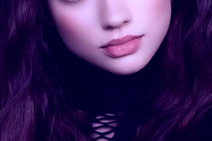 Alice, 21, a brunette dark-eyed mixed companion based in Mountain View Gardens. Offering Fetish, Overnight, Tantra, 69, Prostate Massage. Available for incal...