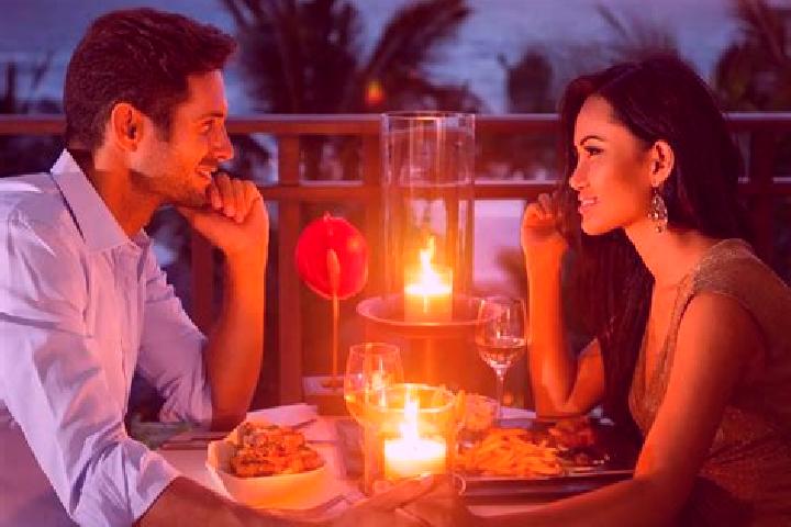 Alice, 21, a chestnut dark-eyed caribbean companion based in Linqi. Offering OWO, A-Level, Dinner Date, Couples, CIM. Available for incall and outcall, day a...