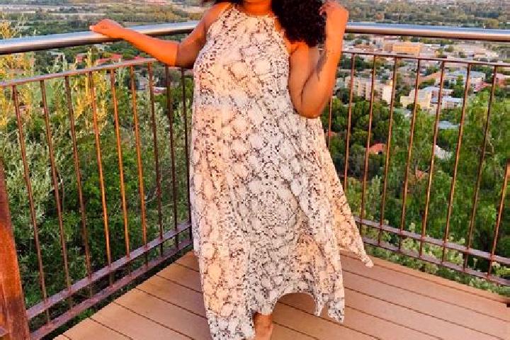 Alice, 21 — Escort in Hertzogville, South Africa