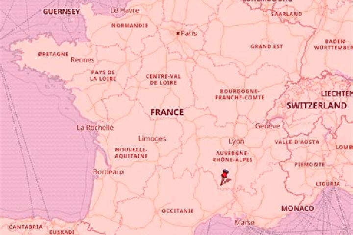 Alice, 21 — Escort in Les Loges, France