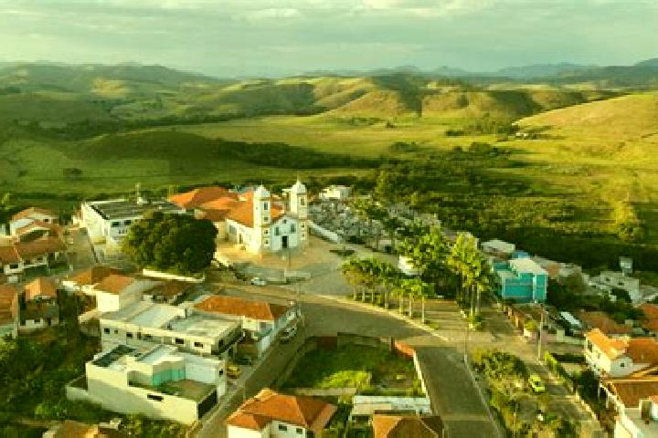 Alice, 21 — Escort in Madre de Deus de Minas, Brazil