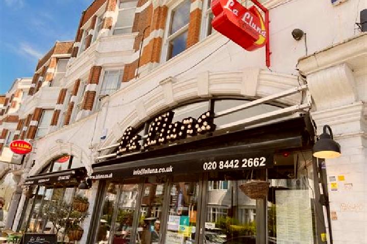 Alice, 22, a black amber-eyed latina companion based in Muswell Hill. Offering Striptease, Party Girl, BDSM. Available for incall and outcall, overnight book...