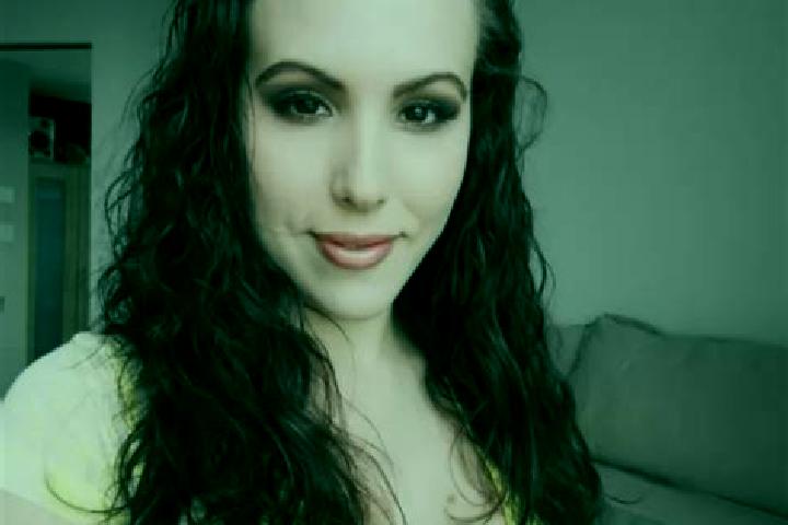 Alice, 22, a black green-eyed caucasian companion based in La Roche-sur-Foron. Offering Tantra, Deep French Kissing, Party Girl, Girlfriend Experience. Avail...