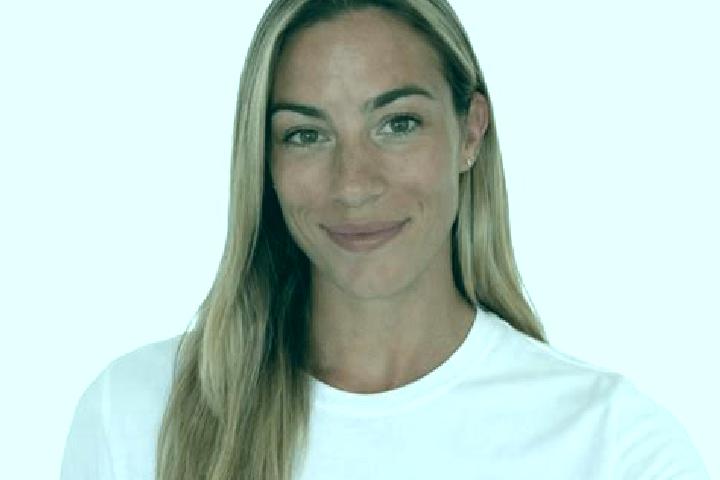 Alice, 22, a blonde dark-eyed european companion based in Delray Beach. Offering A-Level, Striptease, Girlfriend Experience, 69. Available for incall and out...